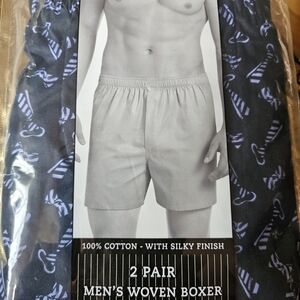 Jos. A. Bank Men's woven boxers - size small